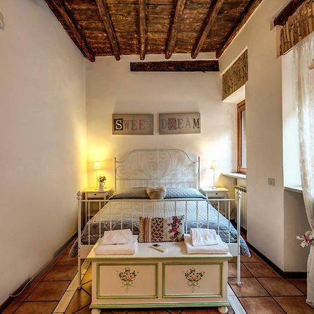 Moro Magenta 1 Casa E Appartamento Per Vacanze Rome Bagian luar foto